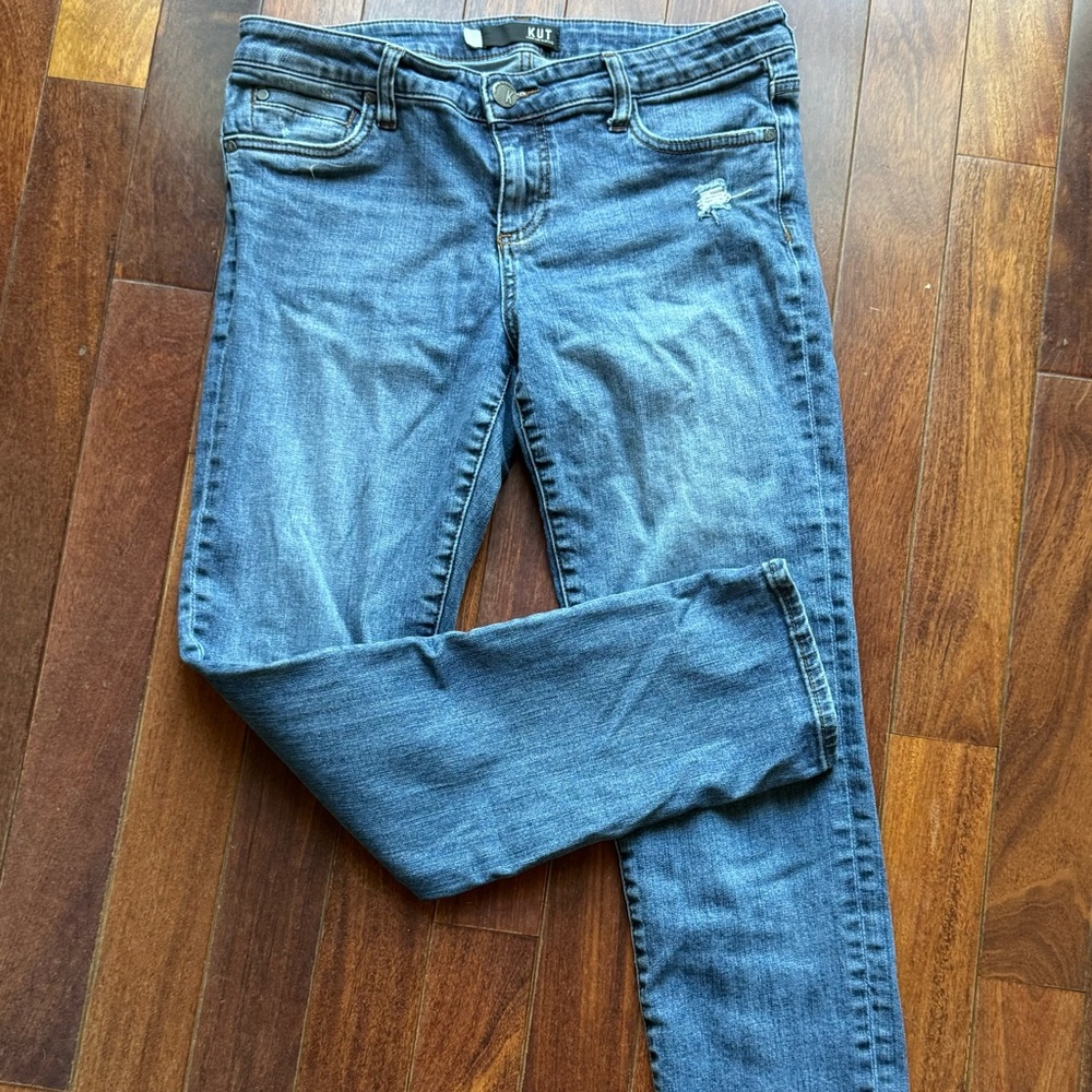 Kut from the Kloth Catherine Mid Rise Boyfriend Size 8
Great condition!